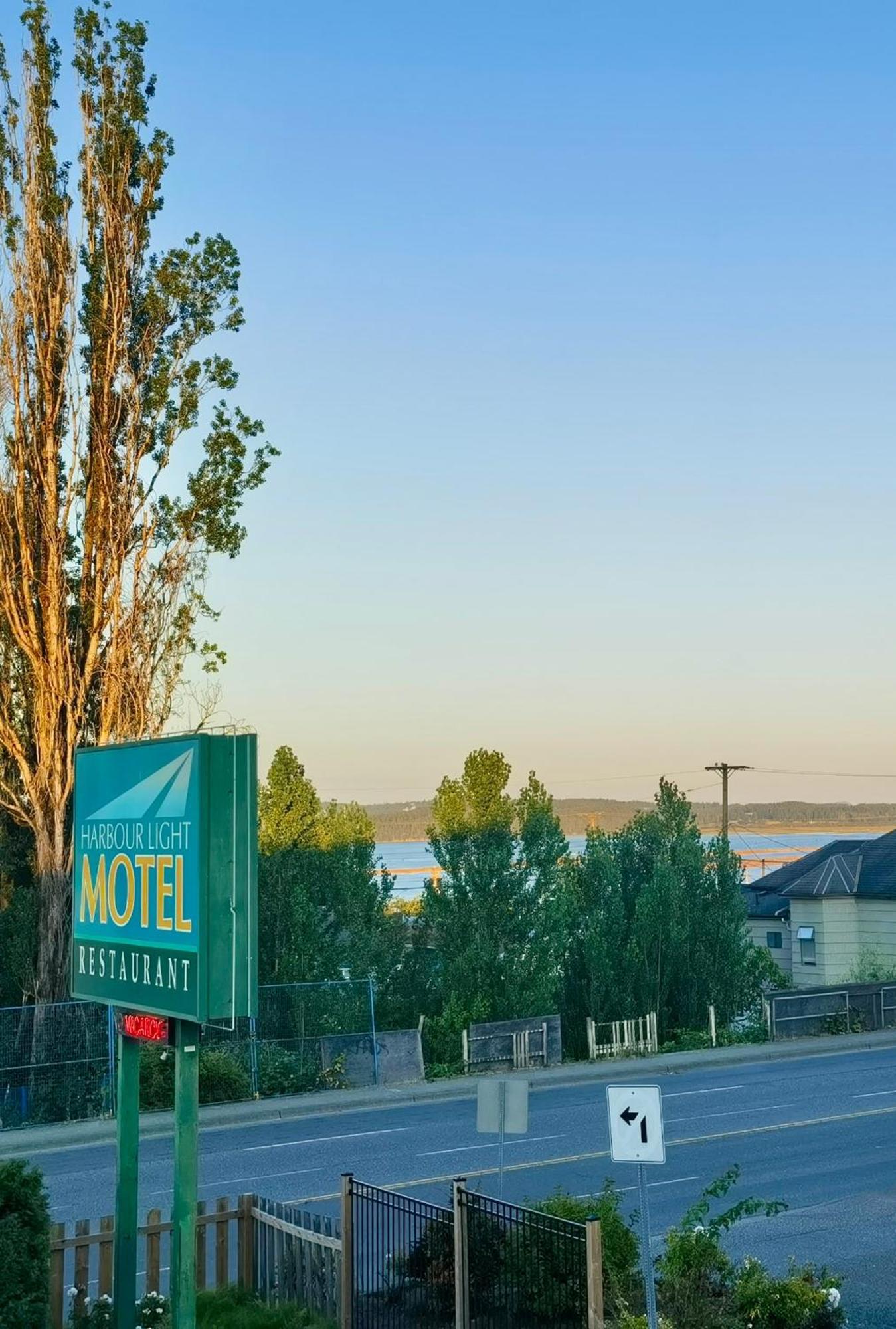 Harbour Light Motel Nanaimo Buitenkant foto